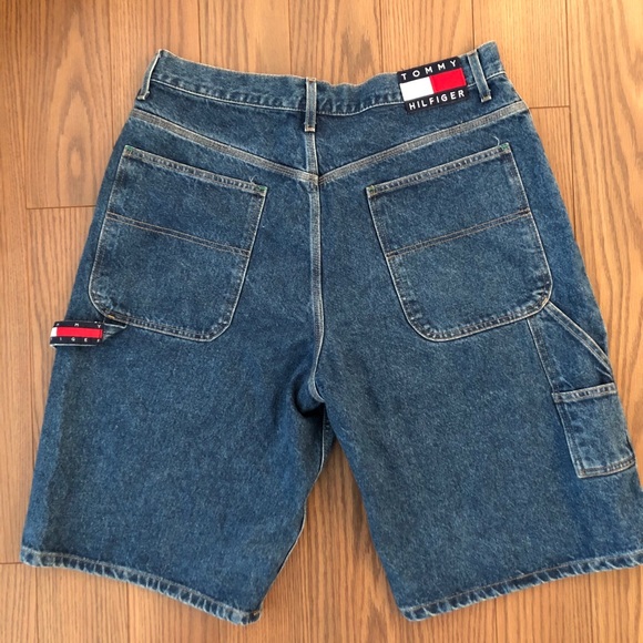 🔹Vintage Tommy Hilfiger Denim Shorts🔹 - Picture 3 of 4